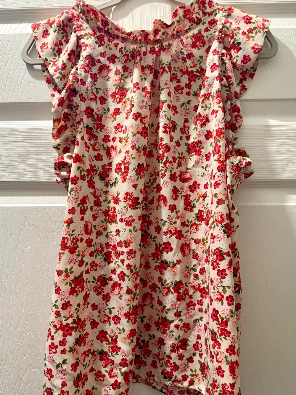 Boutique Floral Ruffle Sleeve Blouse —